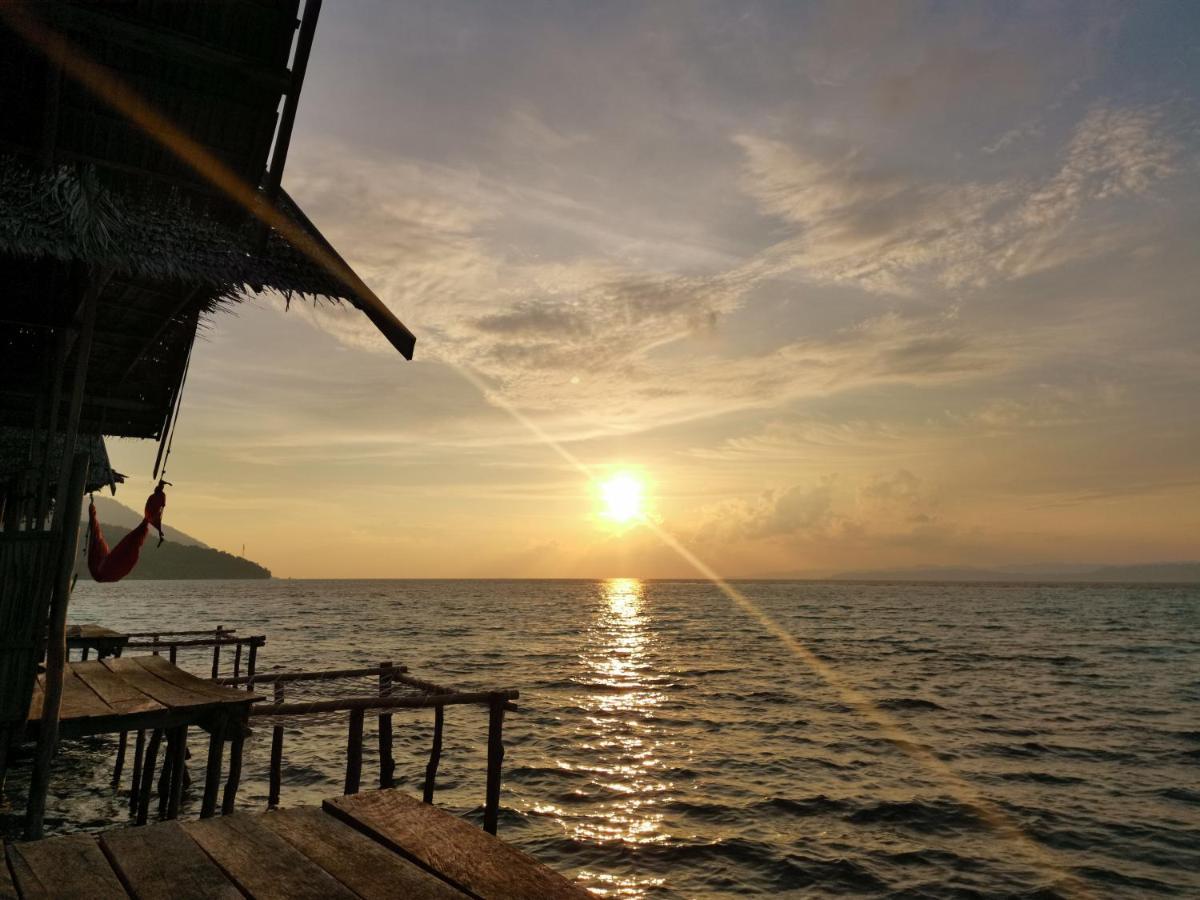 Kri Raja Ampat Bungalows Esterno foto