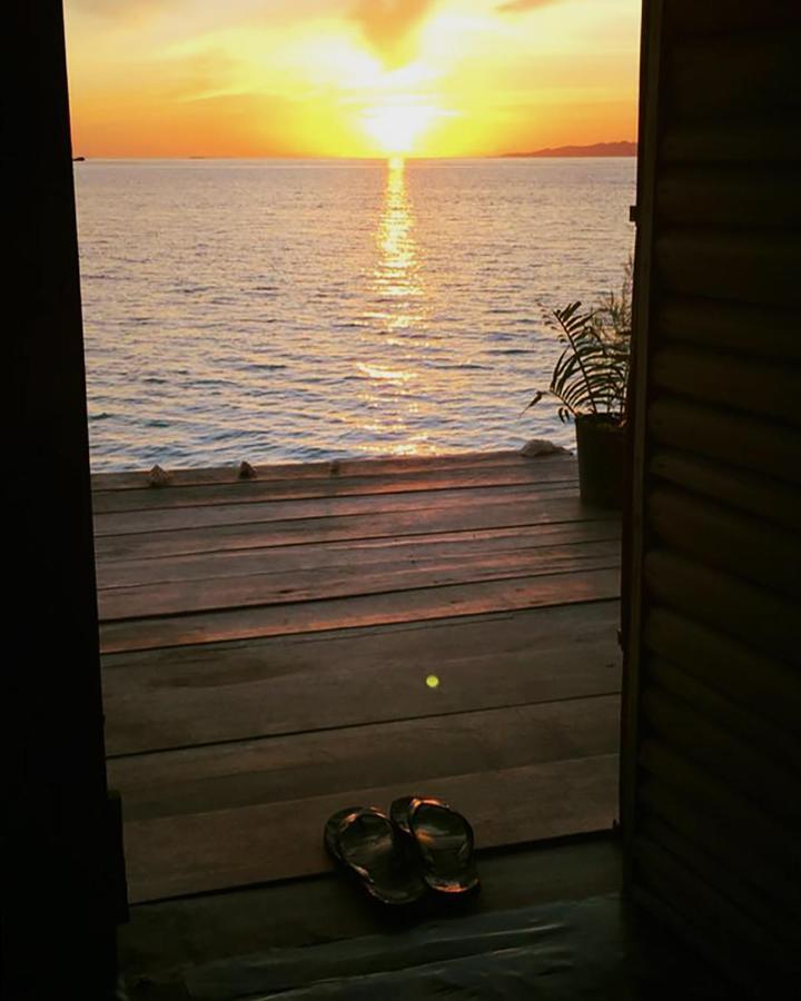 Kri Raja Ampat Bungalows Esterno foto